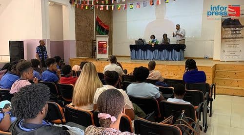 Santa Catarina: Roda de conversa aborda importância do pan-africanismo defendido por Amílcar Cabral