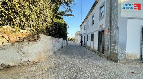 Brava: Autarquia anuncia conclusão das obras na Rua Direita