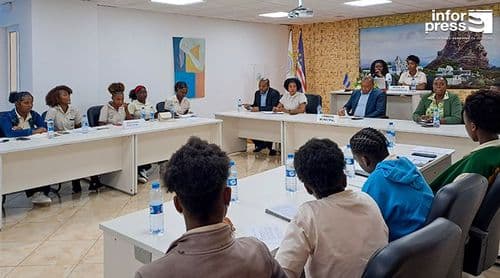 São Salvador do Mundo: Jovens apresentam propostas para desenvolvimento do concelho na primeira edição da Assembleia Jovem
