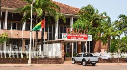 Guiné-Bissau: Forças de ordem ocupam sede nacional do PAIGC