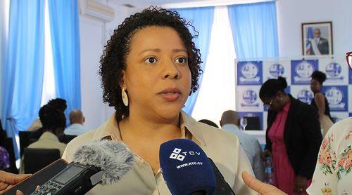 Câmara da Praia e Banco de Sangue com campanha de doação de funcionários da autarquia