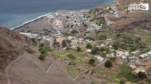Porto Novo: Comunidade de Covão volta a alertar para péssima situação da estrada de acesso