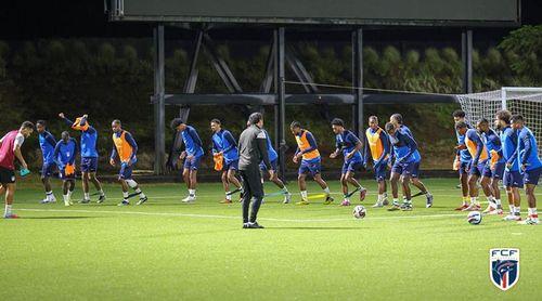 Futebol/ Mundial'2026: Selecção nacional realiza primeiro treino nas Maurícias com maioria dos convocados 