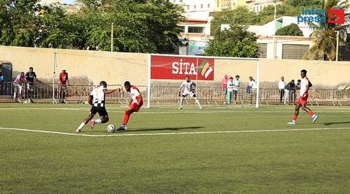 Futebol/Santiago Sul: Boavista vence Travadores (2-0) lidera à condição e pressiona Académica da Praia 