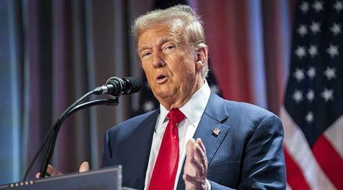 Trump diz que relação entre Ucrânia e Rússia está a "correr bem"