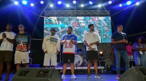 São Vicente: Mindelenses homenageiam “Tubarões Azuis” no Kavala Fresk com festa de gratidão
