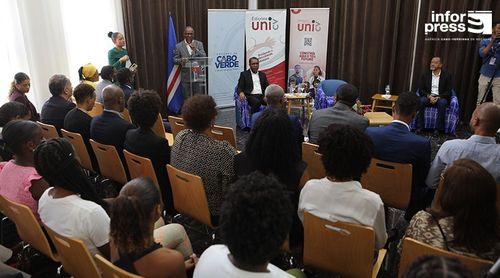 Governo promete reforçar regularização de estudantes com dívidas nas universidades