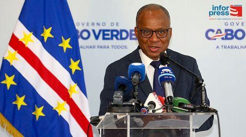 Governo investe 320 mil contos para garantir iluminação pública LED em todo o país