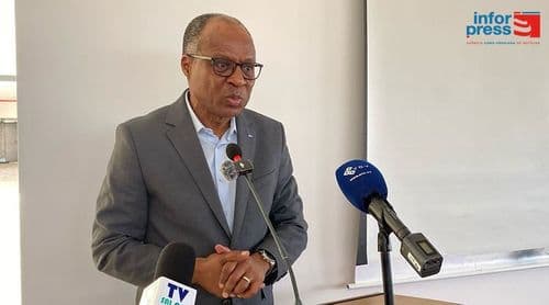 PM diz que processo legislativo do PCFR dos professores tem sido “turbulento” mas já está na fase final (c/áudio)