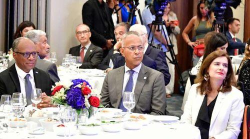 Independência/50 Anos: Primeiro-ministro congratula-se com sucesso dos cabo-verdianos na diáspora em várias áreas
