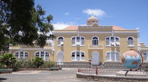 São Vicente: L'Uni-CV accueille la réunion de l'Association des créoles à base lexicale portugais et espagnols