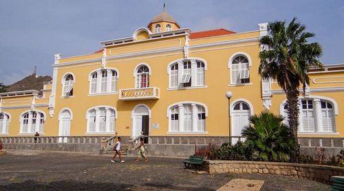 São Vicente: Encontro anual vias dar “maior dignidade” a línguas crioulos de base lexical portuguesa e espanhola