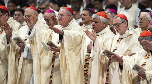 Vaticano inicia período solene da Semana Santa com Papa substituído por cardeais