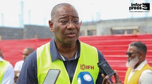 Ministro das Infra-estruturas garante investimentos em diversas vias estruturantes em Santiago (c/áudio)