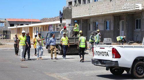 Praia: Deputados do MpD destacam investimento do Governo na construção de habitações sociais