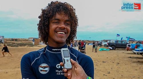 Surfista Zany Gui é a última esperança cabo-verdiana no Circuito Mundial de Wing-foil