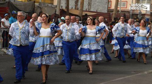 Carnaval 2026 / Praia: Marcha Amigos Dona Nené transforma Camões em espetáculo vibrante na Avenida Cidade de Lisboa