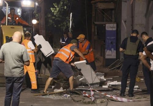 Ucrânia: 10 mortos e 20 feridos em ataques russos e ucranianos