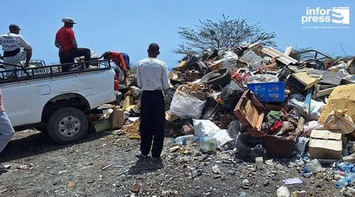Porto Novo: Jovens Unidos do Tarrafal com campanhas de limpeza mensais para manter comunidade limpa