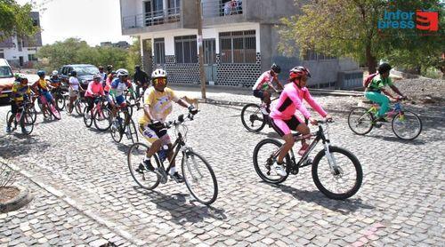 Porto Novo: Programa desportivo dedicado a Março – mês da mulher encerra-se com corrida de atletismo e ciclismo