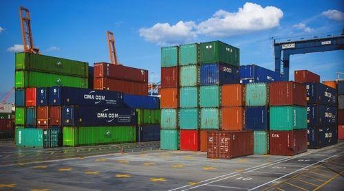 Comércio Externo: Dados do INE apontam para aumento das exportações e decréscimo das importações no primeiro trimestre 