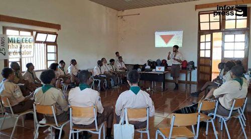 Santiago Norte: Dirigentes das comissões para o 3º Campo Nacional de Escuteiros reunidos em preparação