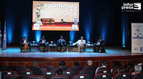 Magistrados defendem mediação e arbitragem para reduzir morosidade judicial em Cabo Verde