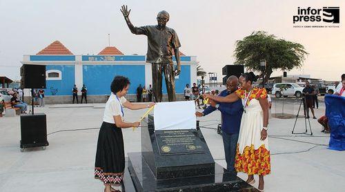 Independência/50 Anos: Comemorações na Boa Vista atingem ponto alto com descerramento da estátua de Aristides Pereira