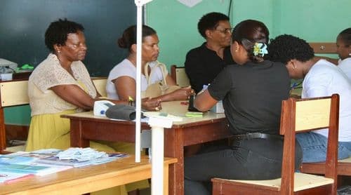 Maio: Clínica privada organiza feira de saúde para aproximar especialistas da população
