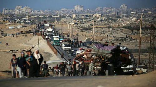 Defesa Civil estima fuga de 450 mil palestinianos da Cidade de Gaza