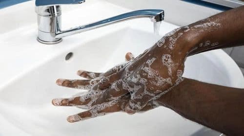INSP alerta para importância da lavagem das mãos na prevenção de doenças