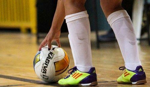 Futebol feminino: Câmara da Praia promove torneio para assinalar o Dia da Mulher Cabo-verdiana