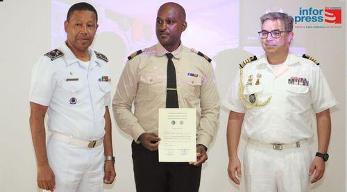 CEMFA exorta sargentos a investirem de forma contínua na autoformação  