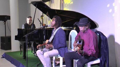 Ilha do Sal: Noite de Piano arrasta público ao Salão Nobre para ouvir “boa música”