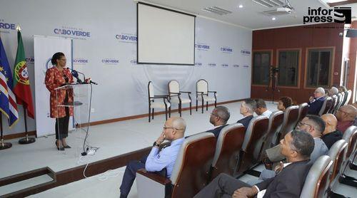 Ministra da Justiça realça necessidade de se trabalhar a gestão prisional e humanização nas cadeias