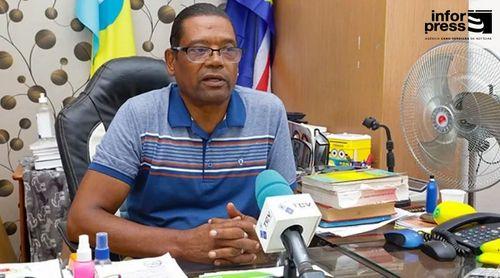 Sindicato acusa chefias do Hospital Agostinho Neto de “intimidar” enfermeiros contratados
