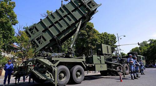 EUA vão vender 127 milhões euros em equipamento militar a Kiev