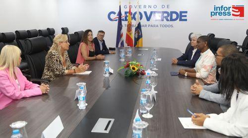 Sistema Nacional de Saúde reforçado com mais de 180 profissionais capacitados