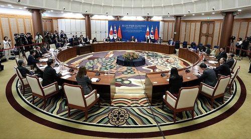 Líderes da China, Japão e Coreia do Sul reúnem-se pela primeira vez desde 2019