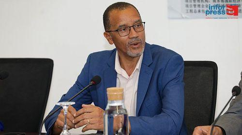 Reitor da Uni-CV eleito presidente da Associação das Universidades dos Países de Língua Portuguesa