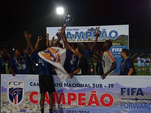 São Vicente: EPIF vence EFIZ e revalida título de campeão nacional em sub-19