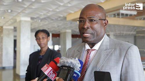 Embaixador acredita que contacto permanente irá fortalecer relações entre Cabo Verde e São Tomé e Príncipe