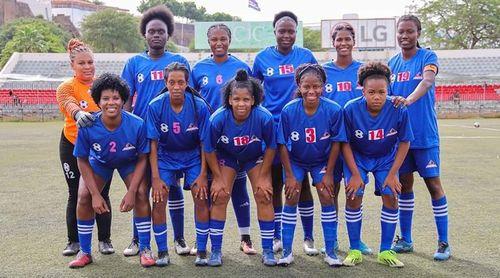 Futebol feminino/ Santiago Sul: Black Panthers acompanha Sevens Stars no campeonato nacional