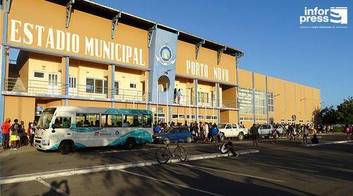 Futebol/Porto Novo: Estádio Municipal pode começar a receber competições dentro de três meses