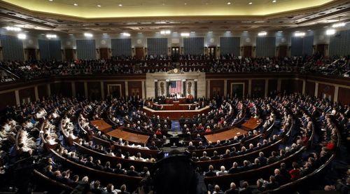 Republicanos ultra conservadores pressionam líder no Congresso