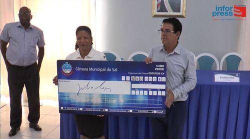 Ilha do Sal: Autarquia distingue e premeia equipas de Llana e Efiz pela conquista de campeonatos regionais