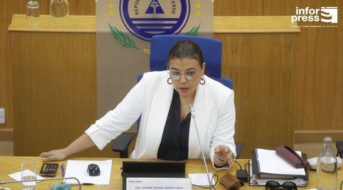 Parlamento: Ministra diz que PAICV usa de vitimização política para passar ideia de que Estado não está a transferir fundos