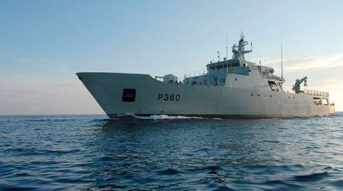 NRP Viana do Castelo no Porto do Mindelo para cooperação nos domínios da defesa e diplomacia naval