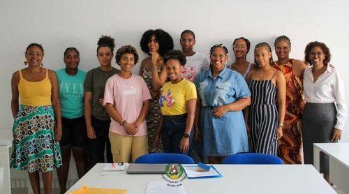 São Vicente: Representantes em cimeira de liderança nos EUA vão abrir portas a jovens cabo-verdianas – OMCV   