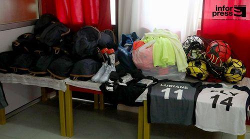 Praia: Black Panthers recebe 27 kits desportivos de cabo-verdiano residente na Suíça